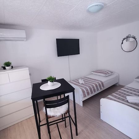 Apartment Nature Beauty Zagvozd エクステリア 写真